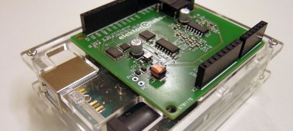 Software Defined Radio (SDR) shield for Arduino