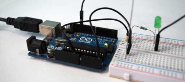 Electromagnetic Field Detector using an Arduino