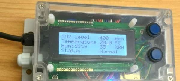 CO2, temperature and humidity monitor