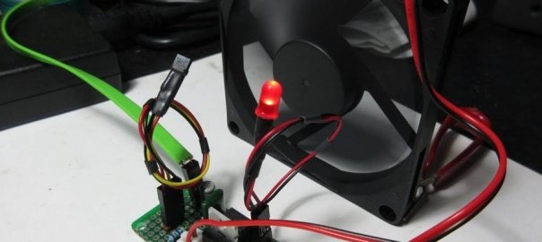 Temperature Controlled Fan With LED Status