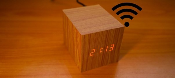 Wooden Digital Clock is controlled over WiFi