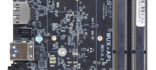 WUX-3350 – 4×4-inch Mini PC Board