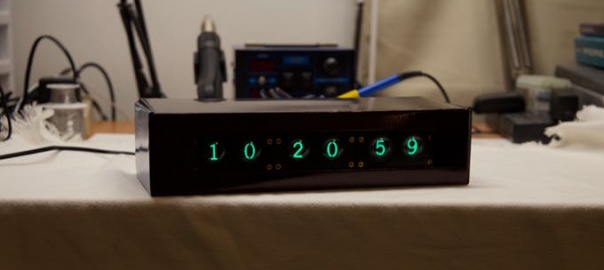 NIMO Clock – Recreating the look of a 60’s CRT display