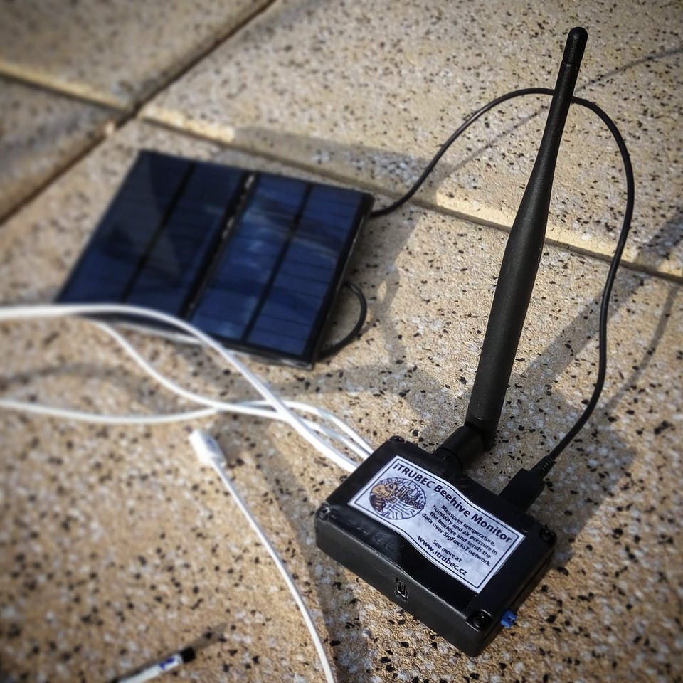 Solar Powered Beehive Monitor Using Sigfox network