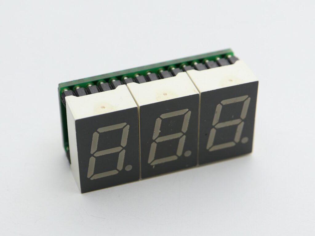 3 Digit Common Cathode 0.5″ – 7 Segment Display Module (Multiplexed)