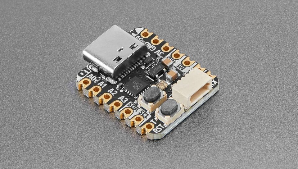 Adafruit CH552 QT Py – A 8051 Powered Dev Board with RGB LED and STEMMA QT
