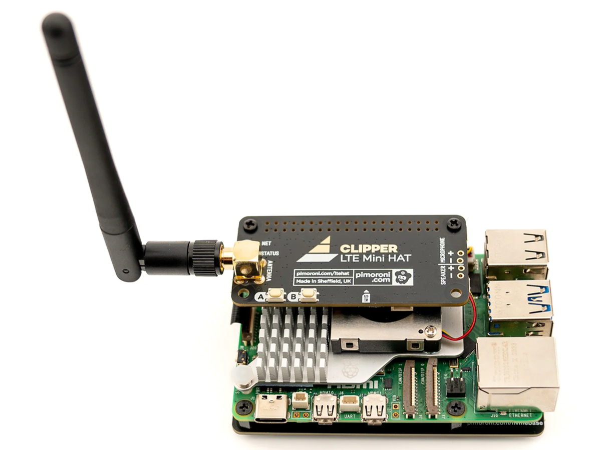 Clipper 4G HAT mini with Raspberry Pi