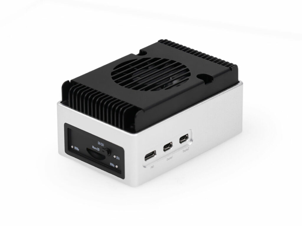 Seeed Studio reComputer AI R2130-12: Raspberry Pi 5 with Hailo-8 AI Accelerator